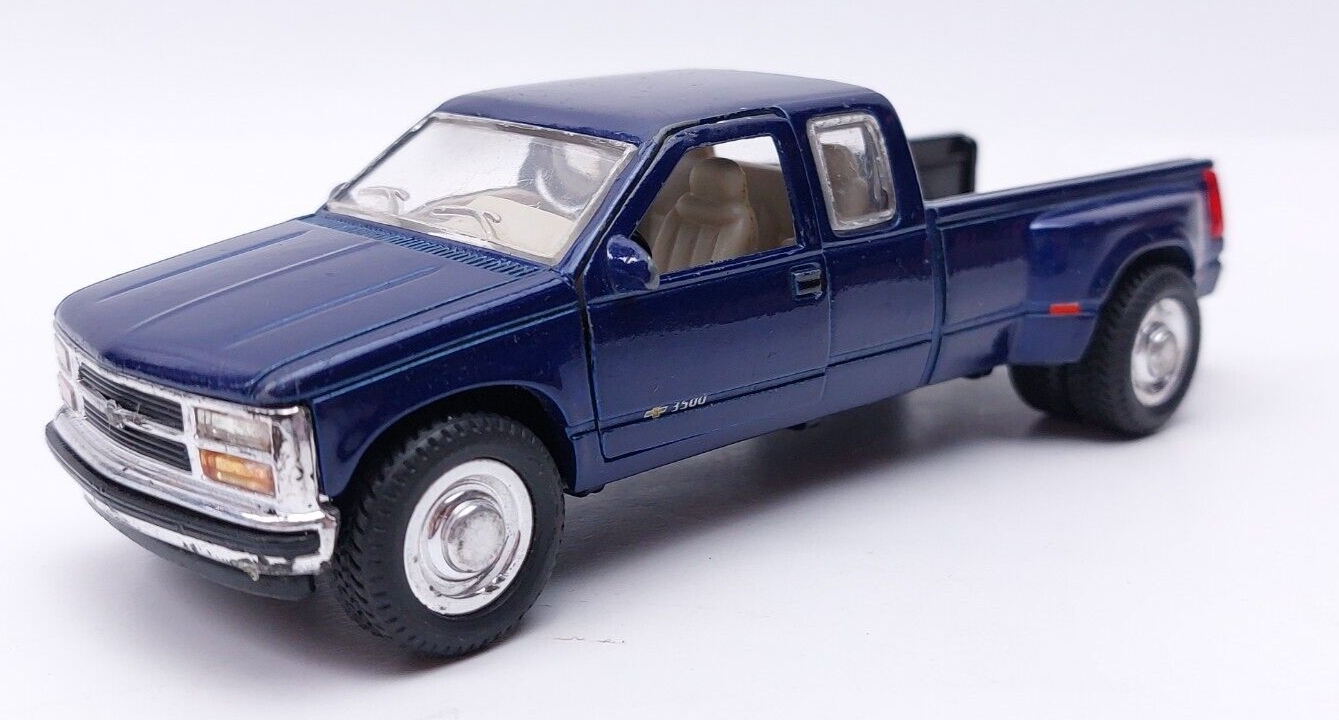 Sunnyside Superior 1997 Chevy CK 3500 Truck Wrecker 138 Scale Diecast