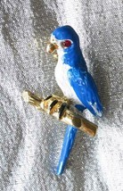 Elegant Blue &amp; White Enamel Parrot Bird Gold-tone Brooch 1970s vintage 1... - $12.30