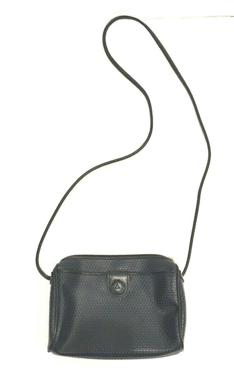 liz claiborne crossbody purses