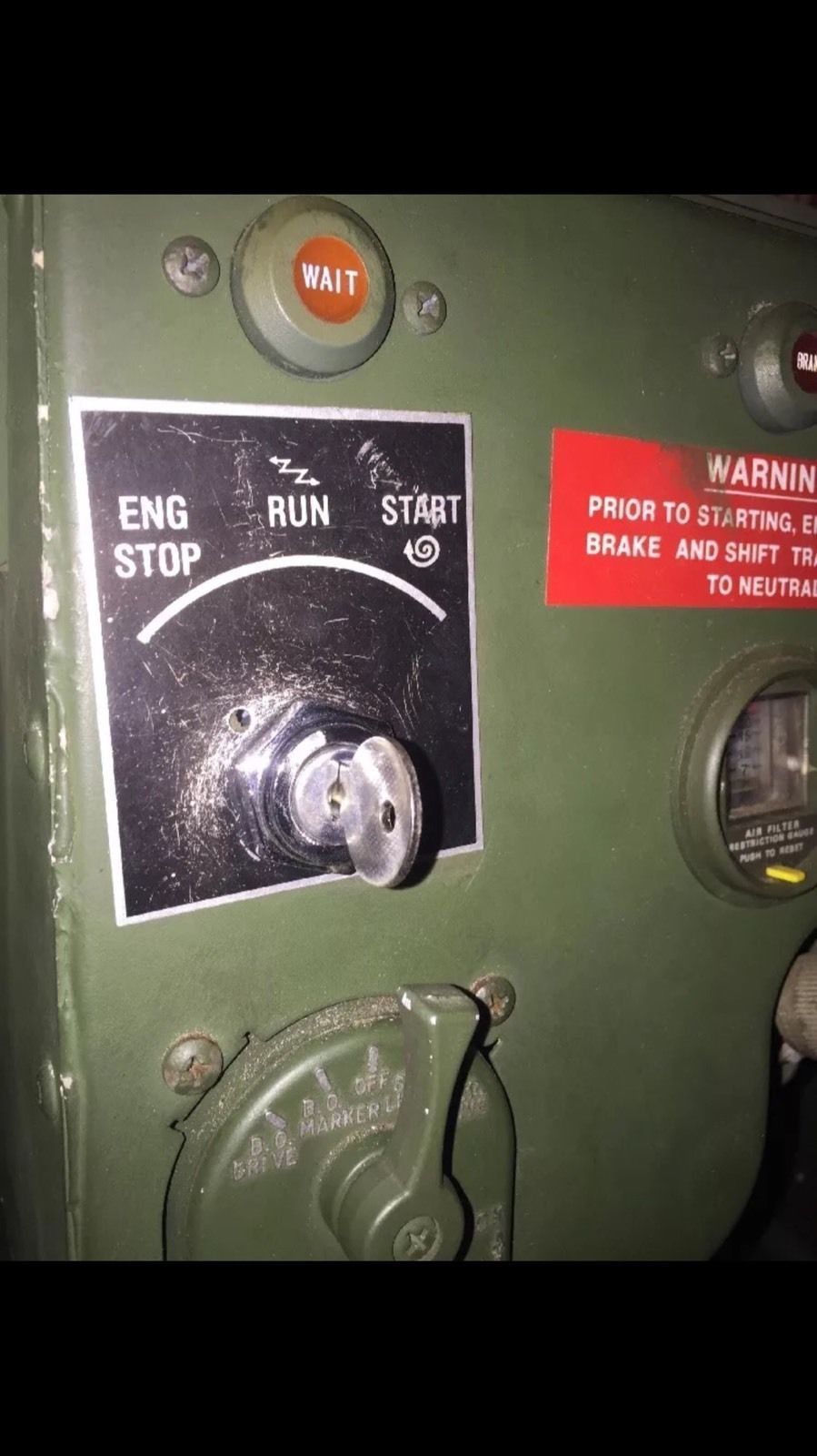 INSTALL KIT + ORIGINAL HUMVEE KEYED IGNITION SWITCH M998 HMMWV PLUG