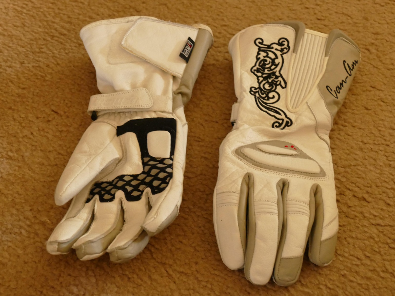 CanAm Spyder Motorcycle OEM Leather Riding Gloves White/Grey/Black Size L Other