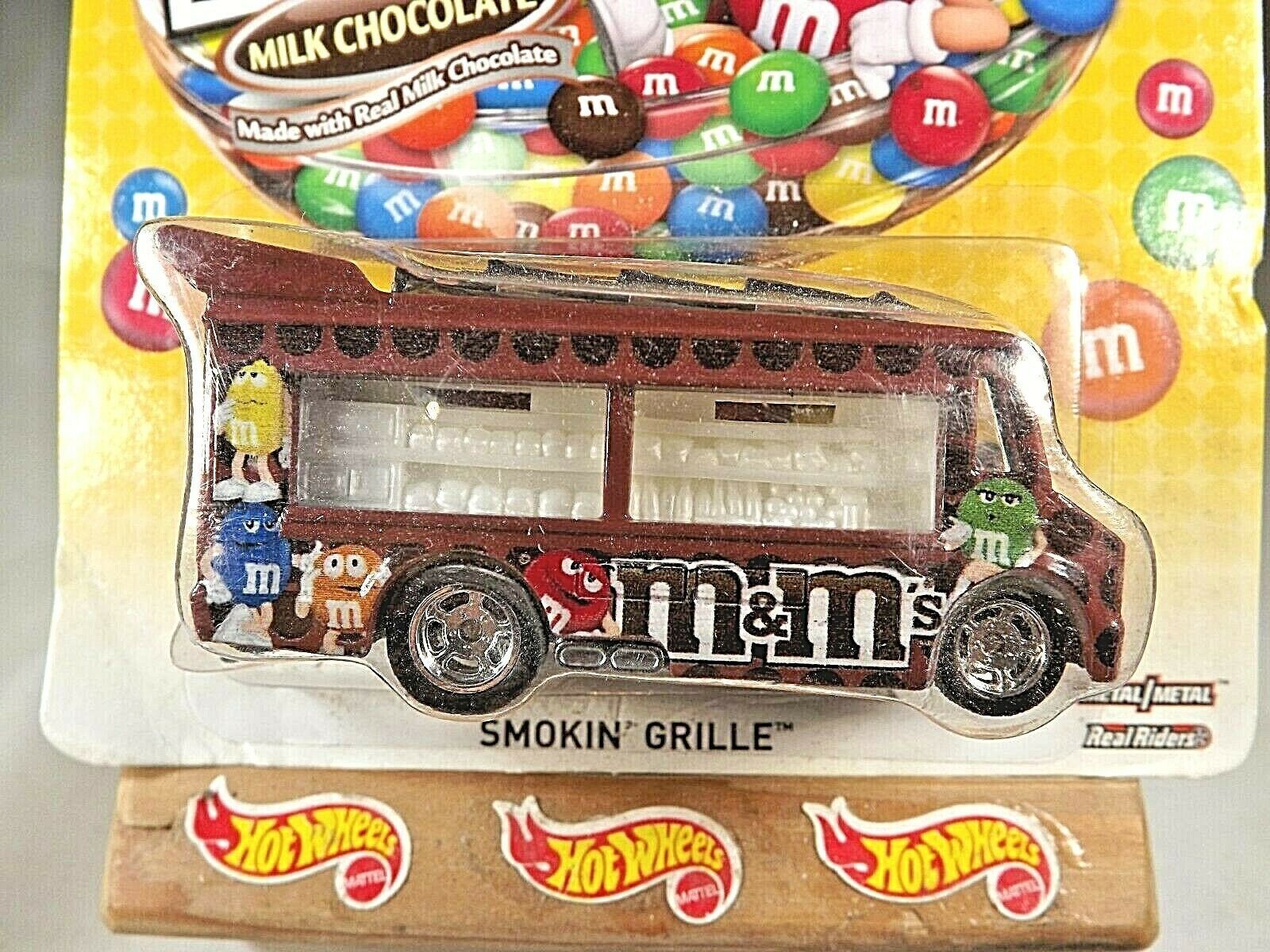 hot wheels m&m drag bus