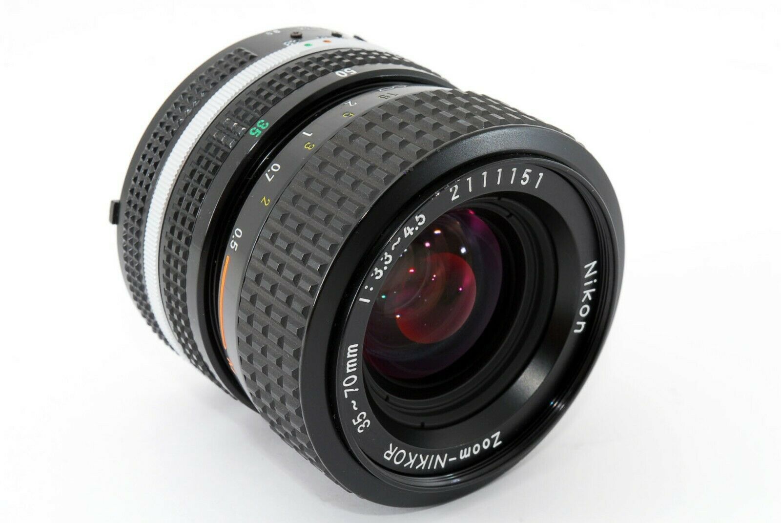 Nikon AIS ZoomNikkor 3570mm f/3.34.5 Lens [excellent] 587 from