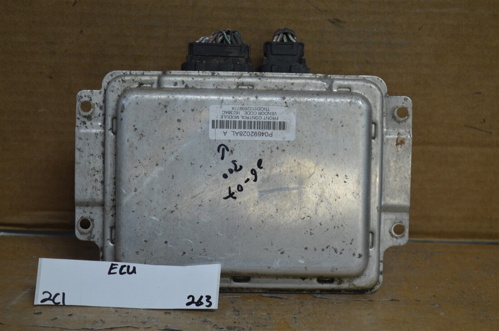 2006 Dodge Charger Body Control Unit BCM 04692028AL Module 263-2C1 - Other