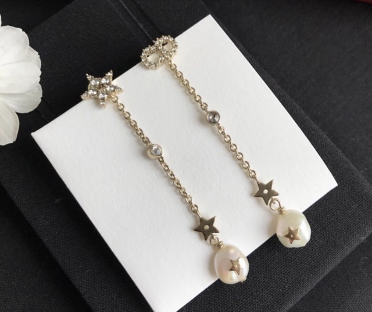 Authentic Christian Dior 2019 SHINYD EARRINGS CD Crystal Pearl Dangle