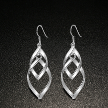 A Cook's Friend Blender Earrings # 9950 Combined Shipping Always - $4.75