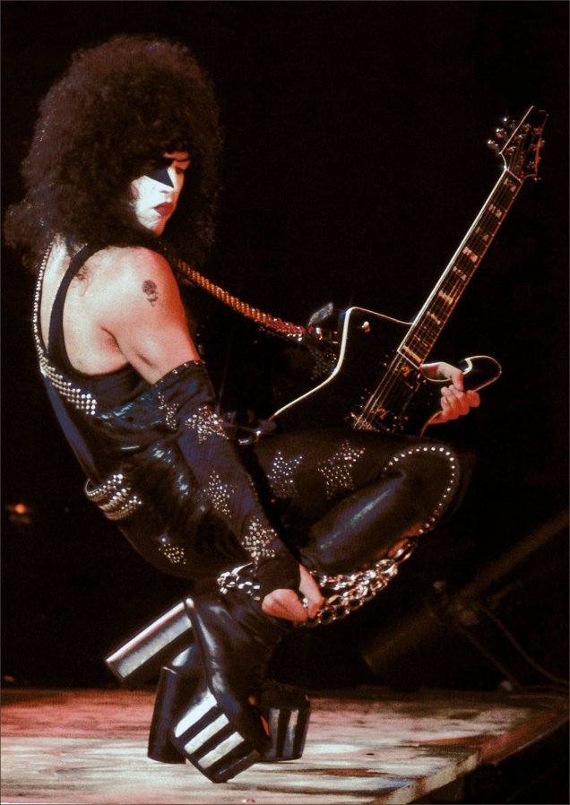 KISS Band Paul Stanley '77 '78 Love Gun Alive II Tour Photo Stand-Up ...