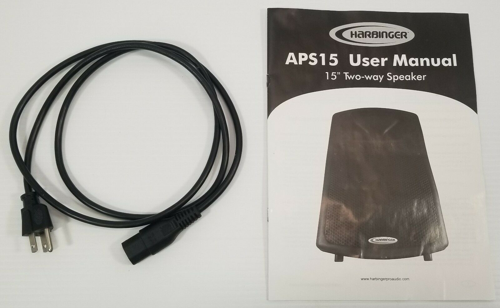 V) Harbinger APS15 15” TwoWay Powered Active Speaker Loudspeaker