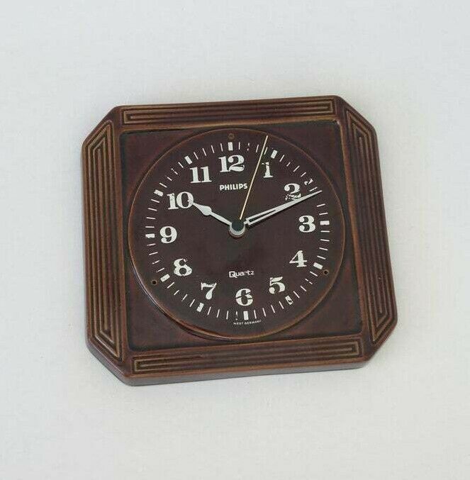 Slim LED Table & Wall Clock TL2510 Gold Luxury Color 