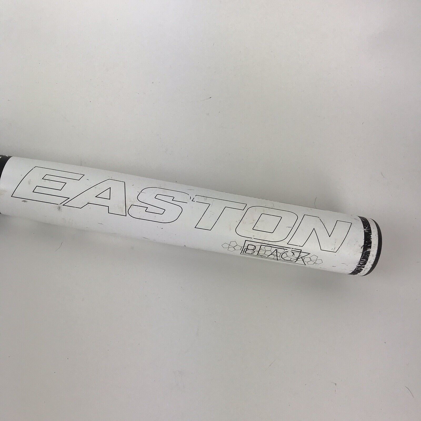 Easton Cyclone Softball Bat Model SP8 Size 33 Inch White Black Yellow 28 OZ