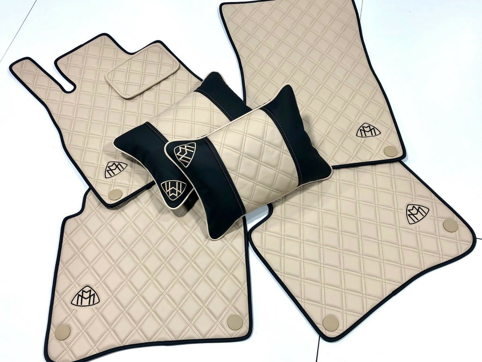 Mercedes Maybach S550,S600 Silk Beige/Black Floor Mats with Pillows
