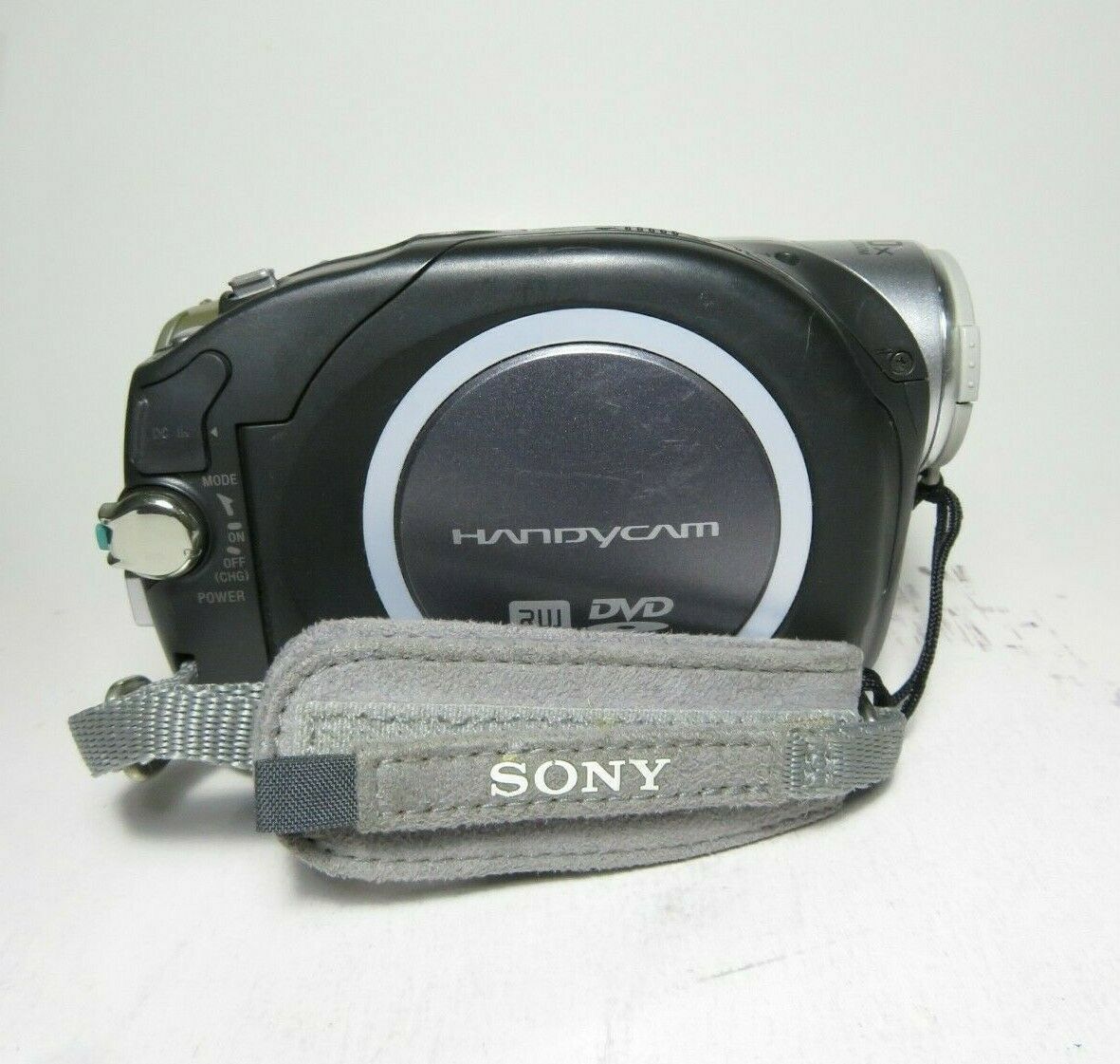 Sony DCRDVD92 DVD Handycam Camcorder ( For Parts or Repair ) Camcorders