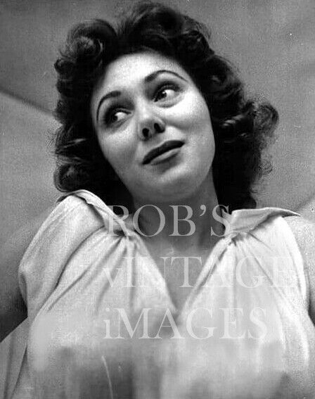 Bullet Bra Mama Photo Retro 1940s 50s Meg Miles Tv Soap Star 8 X10 Us