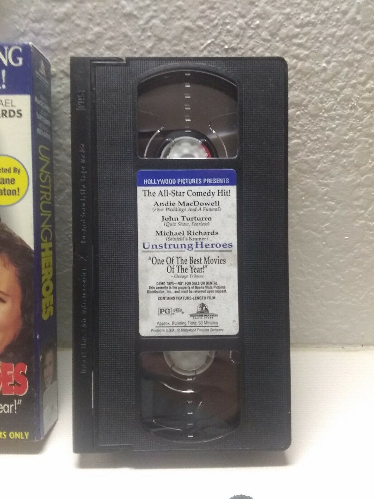 Unstrung Heroes (VHS, 1996) Andie MacDowell John Turturro Michael ...