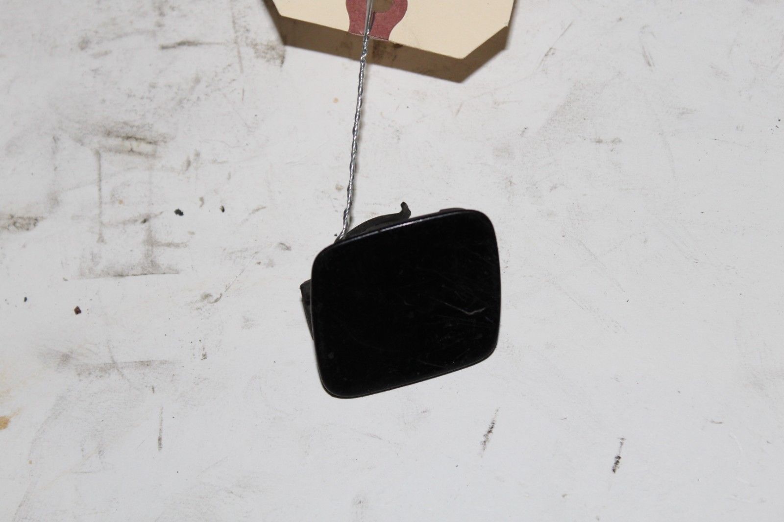 20062010 LEXUS IS250 REAR BUMPER LEFT SIDE TOW HOOK COVER K7368 Car