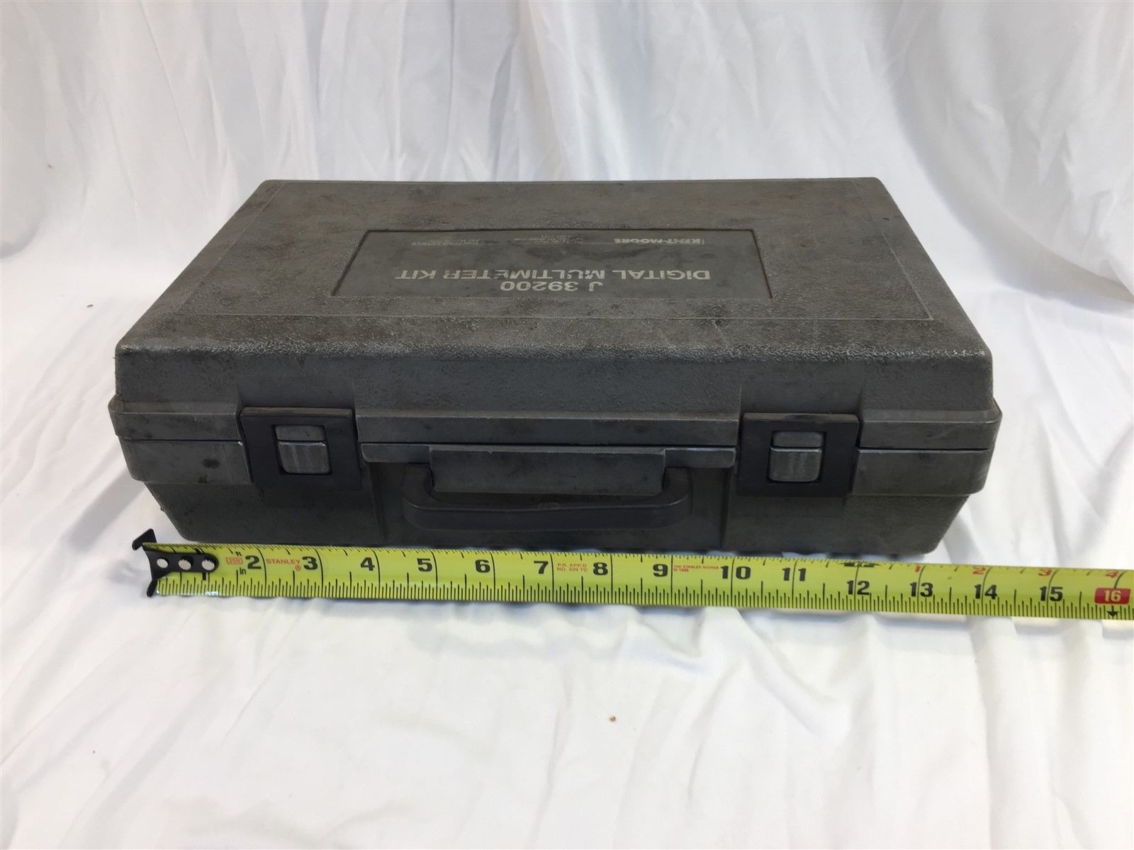 KentMoore J39200 Digital Multimeter Kit Fluke With Case & Accessories