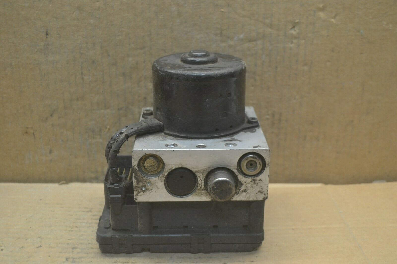 99-01 Ford Explorer ABS Pump Control OEM XL242C346AA Module 420-12D3 ...