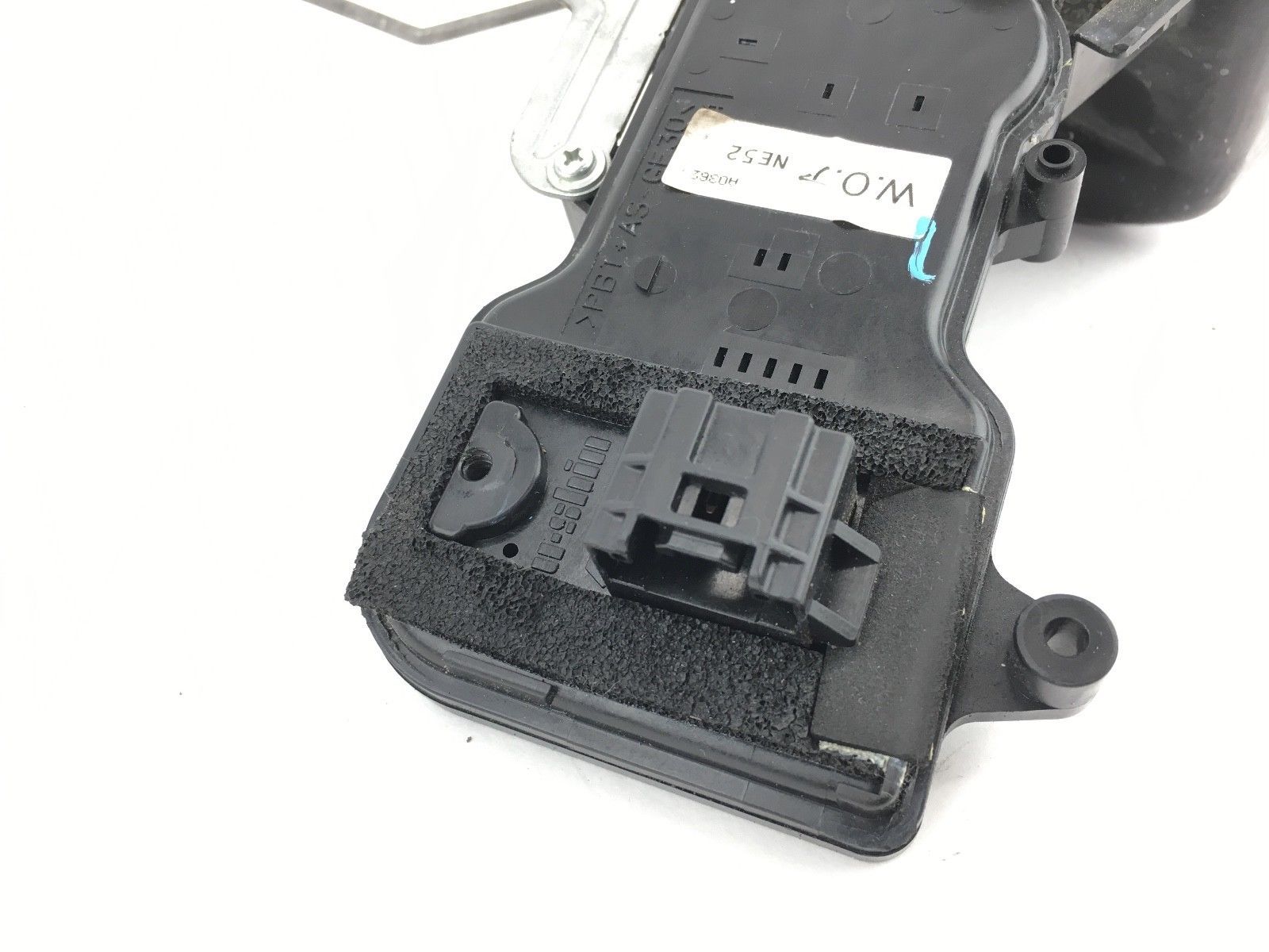 20062015 Mazda Miata MX5 Passenger RH Door Lock Actuator Power Used