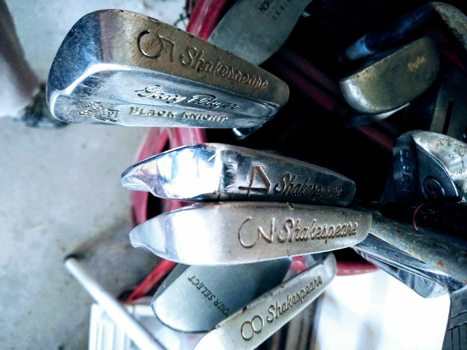 1960s Vintage Shakespeare Gary Player Black Knight Golf Clubs Irons 2