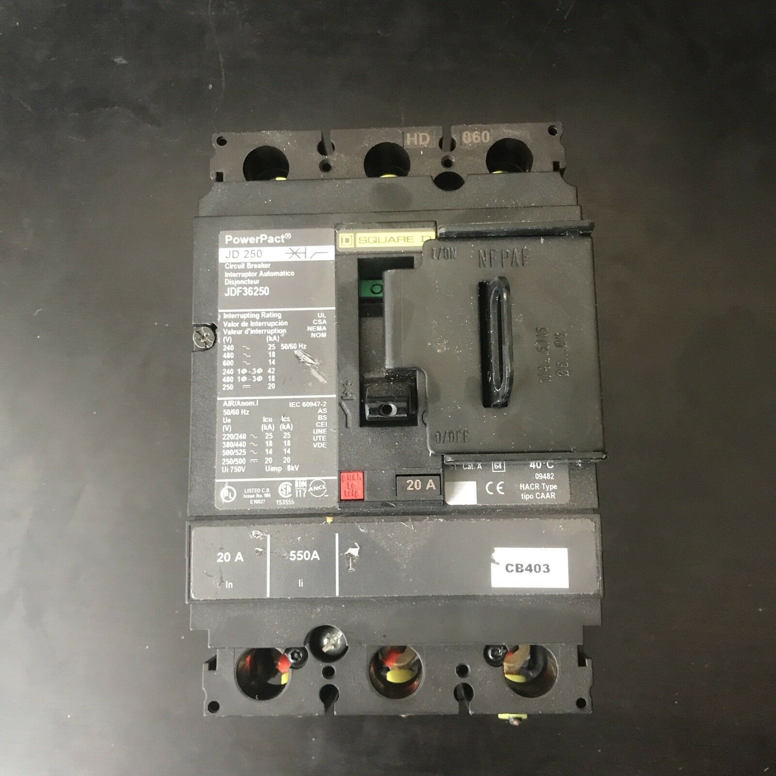 GE Circuit Breaker HACR 20A 120//240V 1P Lot of 20 Bolt On Used