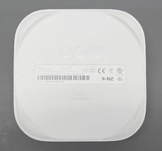 eero Pro 6 K010111 AX4200 Tri-Band Mesh WiFi Router - White image 6