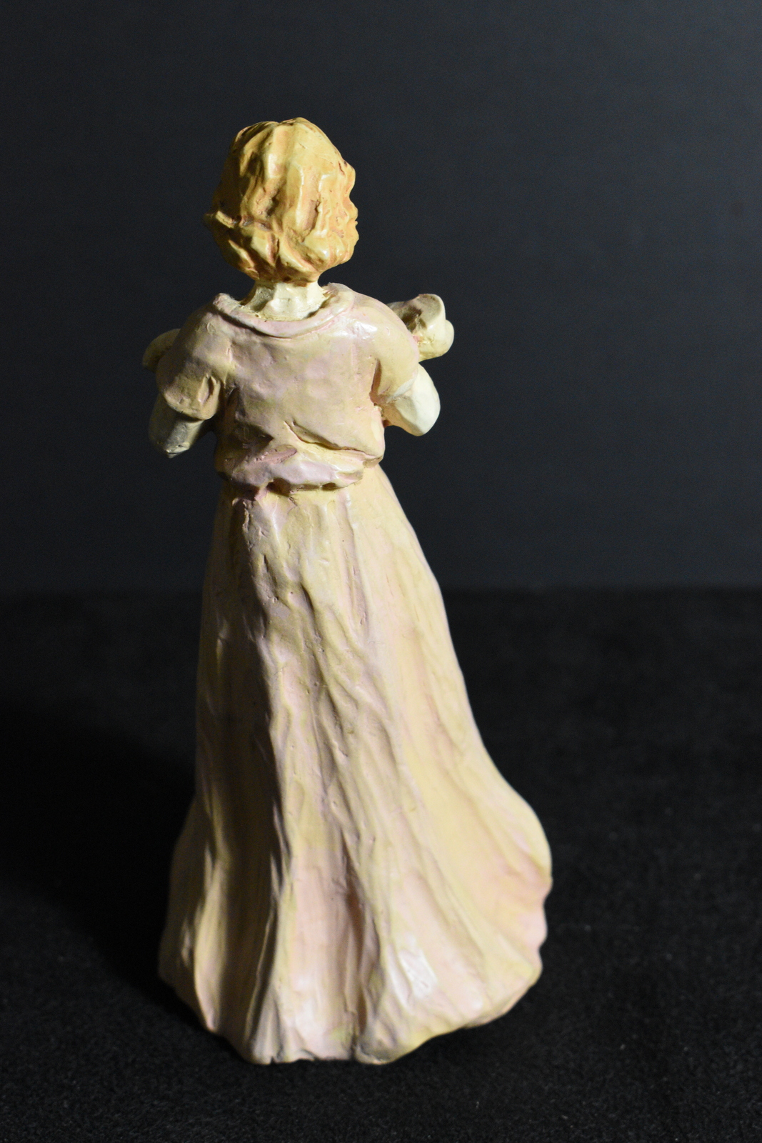 ENESCO Figurine. Decorative Collectibles