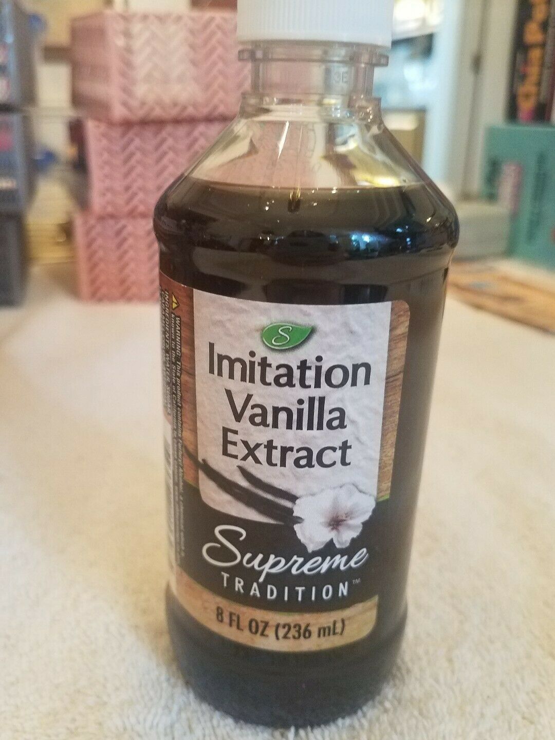 Imitation Vanilla Extract 8 fl ounces upc 639277153975 Other Baking