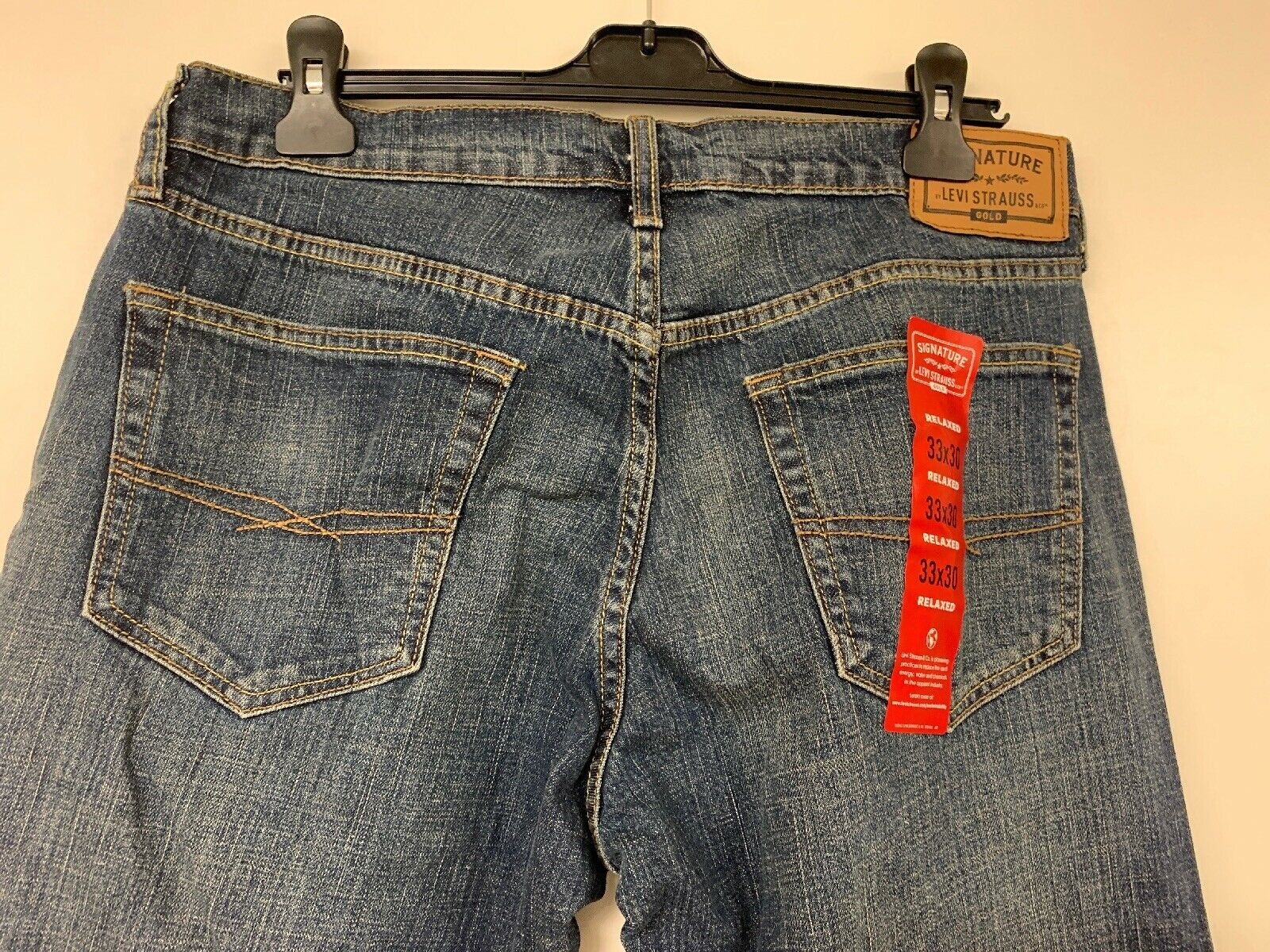 Signature by Levi Strauss & Co. Gold Label Men's Relaxed Fit Jeans ...