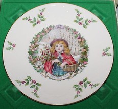 Royal Doulton 1978 Christmas Plate Girl with Basket in Original Box - $9.85