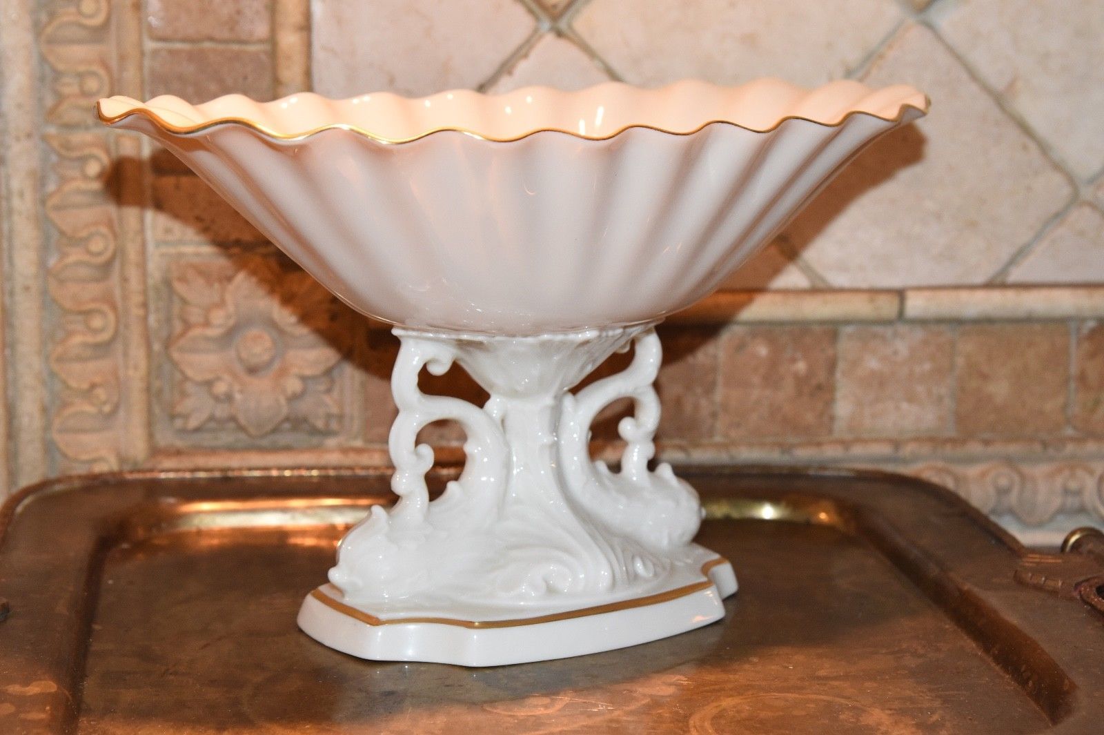 Lenox Dolphin Porcelain Pedestal Compote Bowl Banana Gold Gilt Rim 7.5