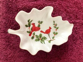 Porcelain Holiday Dish, Leaf Shaped w Cardinals, Lefton China, 1984, 045... - $9.97