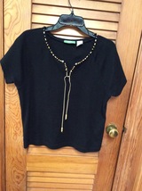 Onique Petite Black Casual Knit S/S Top PXL - $6.99