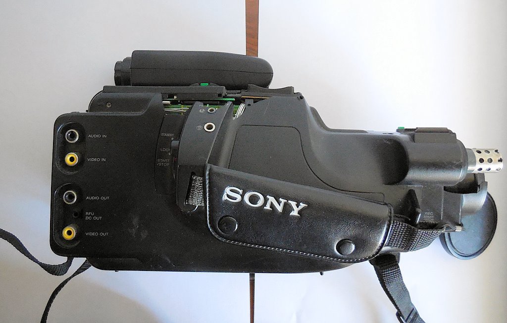 Sony CCDF380E Handycam Video8 Pal Camera Recorder Camcorder , FOR