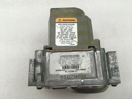 Honeywell VR8205S2296 Furnace Gas Valve 60-100394-01 used FREE shipping #G70 - $36.47