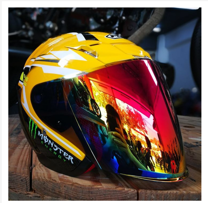 1 x MHR VR46 Valentino Rossi 46 Motogp Yamaha Movistar Monster Energy Helmet FS