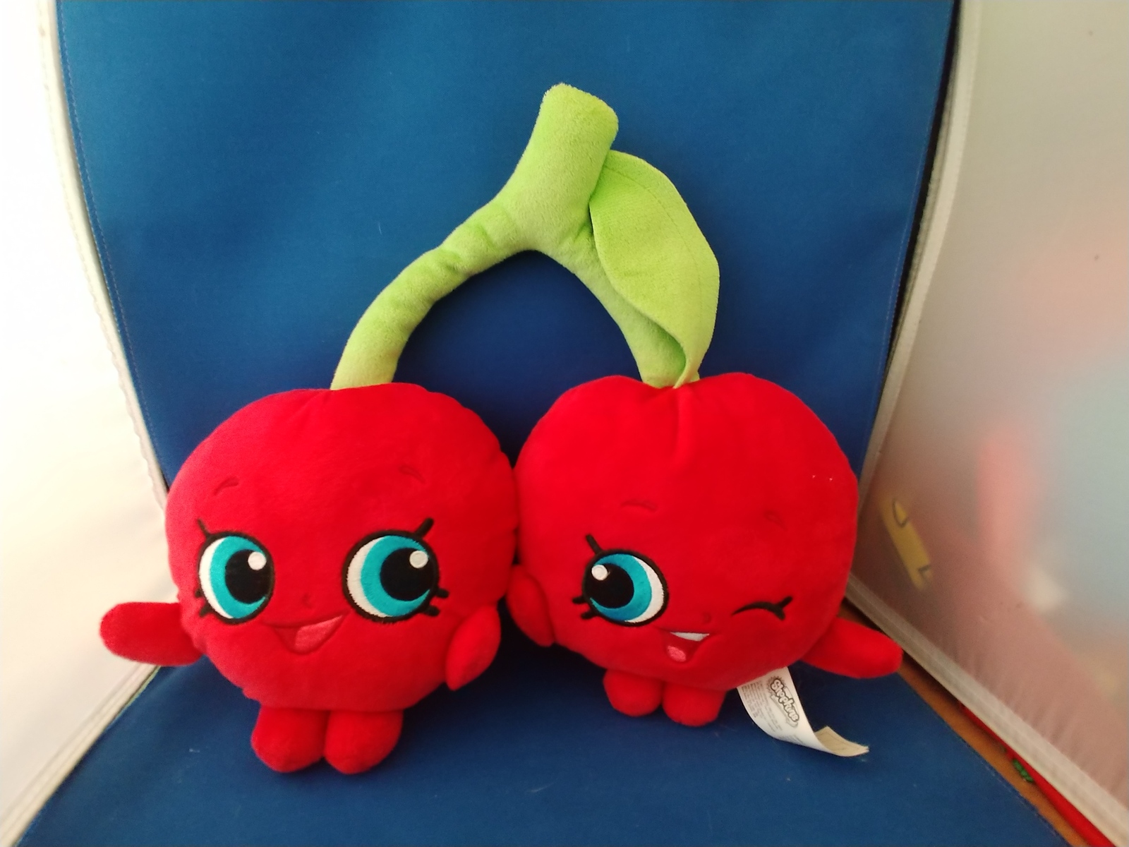 hug me food plush cherries