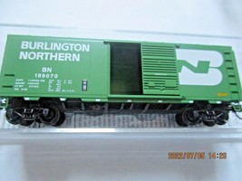 Micro-Trains # 07300330 Burlington Northern 40' Standard Box Car #189070 N-Scale image 2