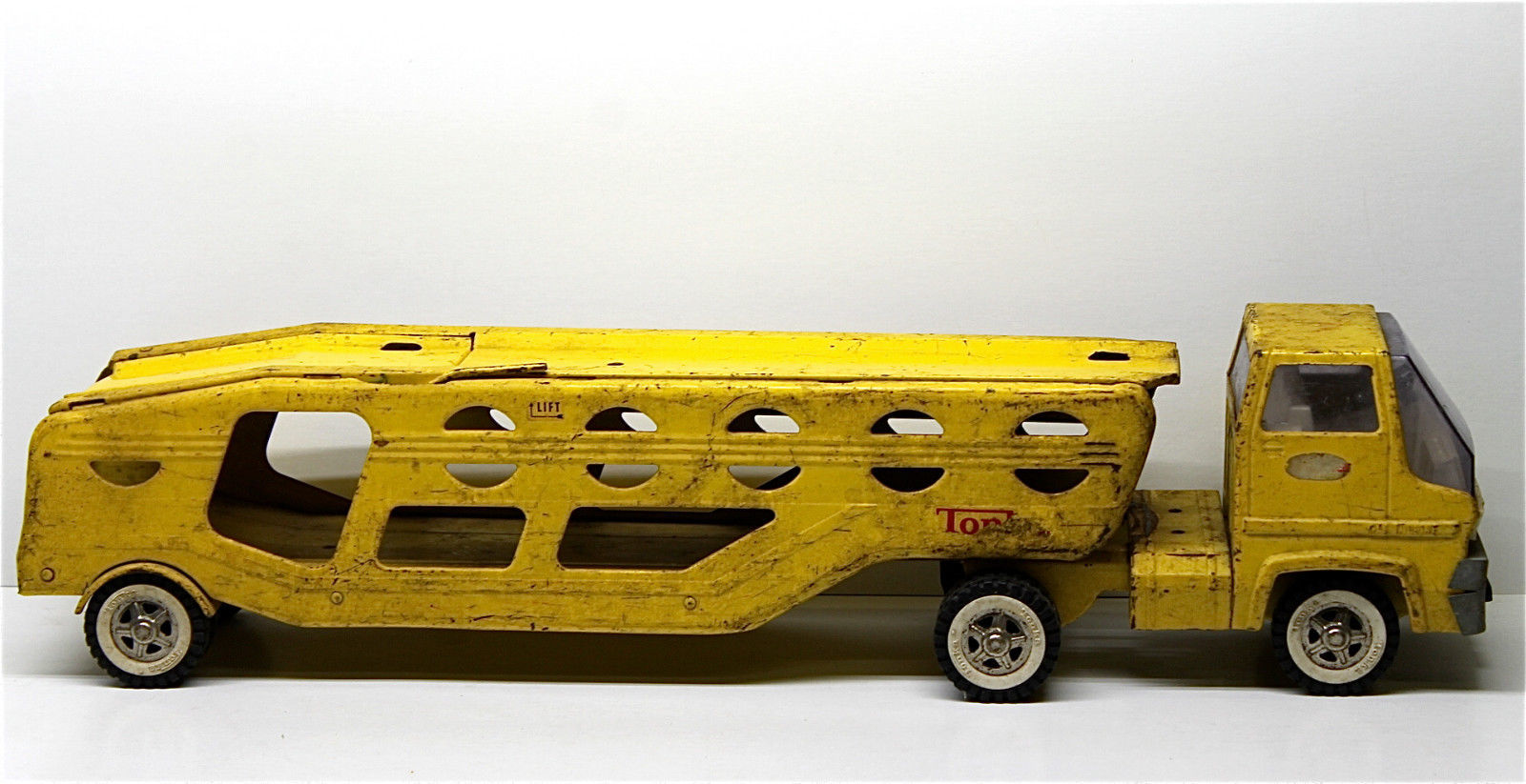 tonka car carrier 1978