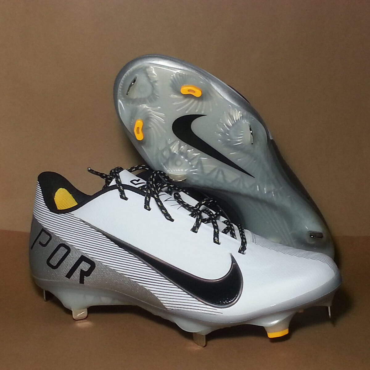 Nike Lunar Vapor Ultrafly Elite 3 Baseball Cleats in Metallic for Men