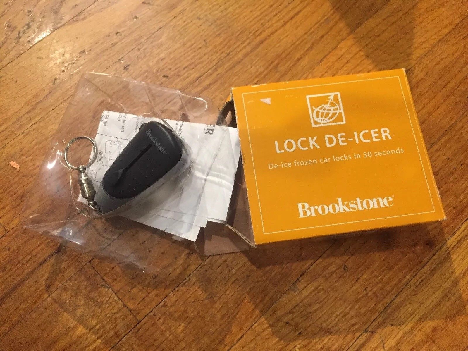 Brookstone Lock DeIcer Pocket Sized Key Chain Men's Accessories