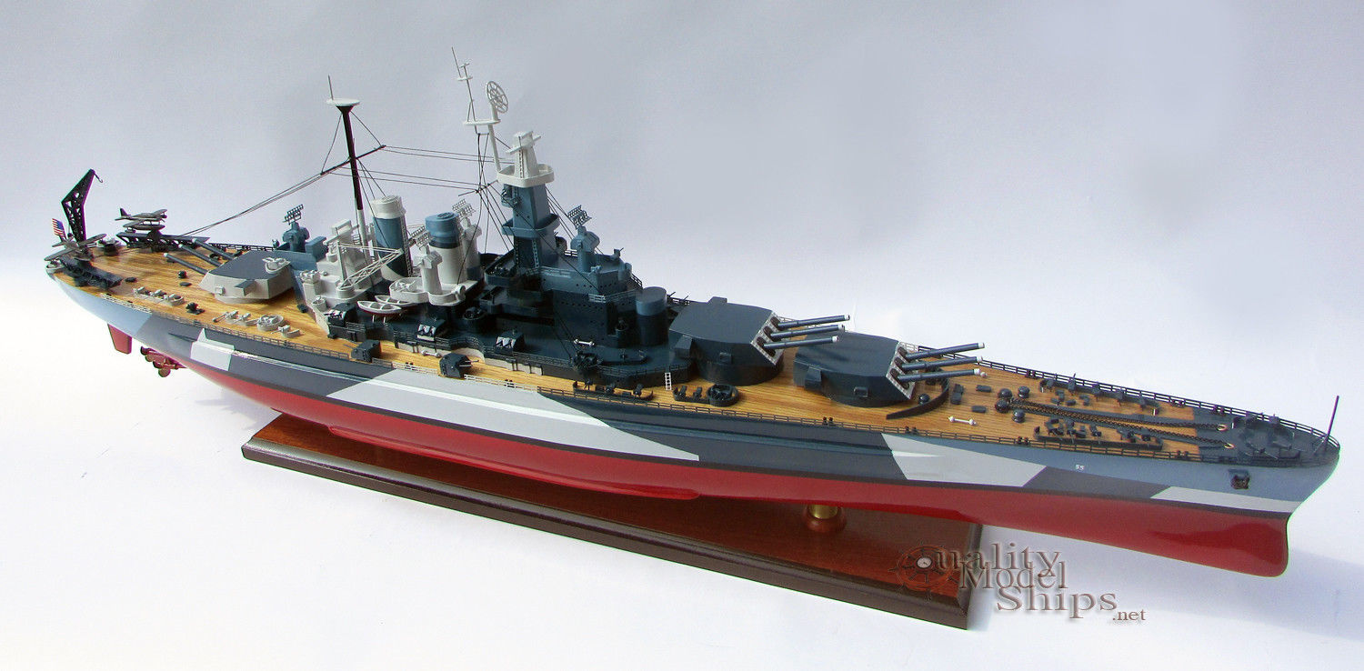 USS North Carolina (BB-55) Museum Ship Model Scale 1:220 - Models