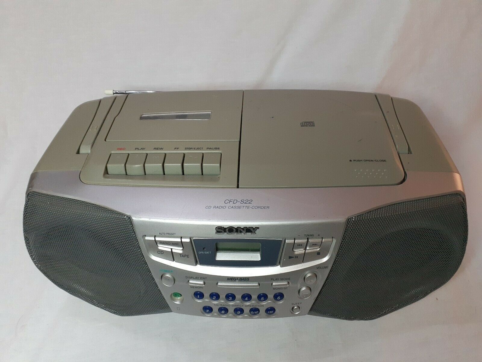 Sony MODEL CFDS22 CD RADIO CASSETTECORDER Portable Boombox TESTED