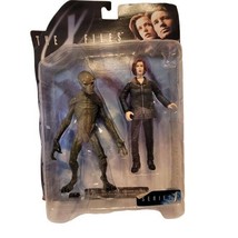 McFarlane Toys X Files Agent Scully &amp; Alien 1998 Series 1 Action Figure Set - $32.51