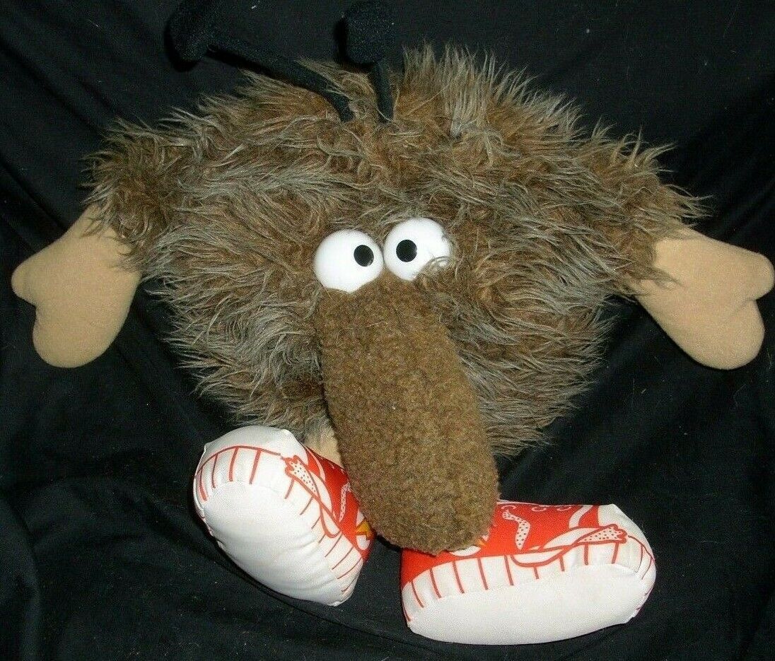 lurky doll