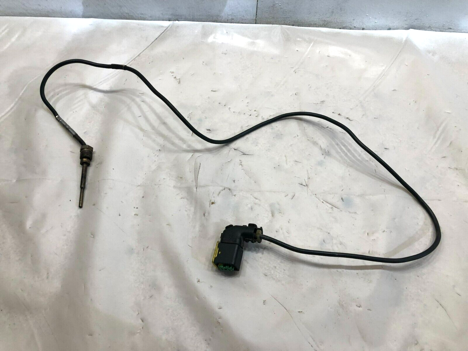 Paccar MX13 Diesel Engine Kenworth Temperature Exhaust Gas Sensor 2013048 OEM Air & Fuel Delivery