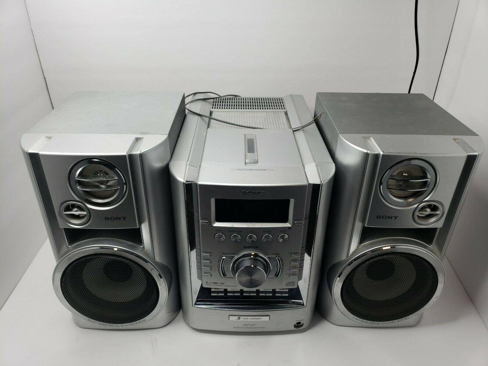 Sony CMTHP7 AM/FM, Tape, 5 Cd Changer, MP3, Cd Skips Discs, Rest Works