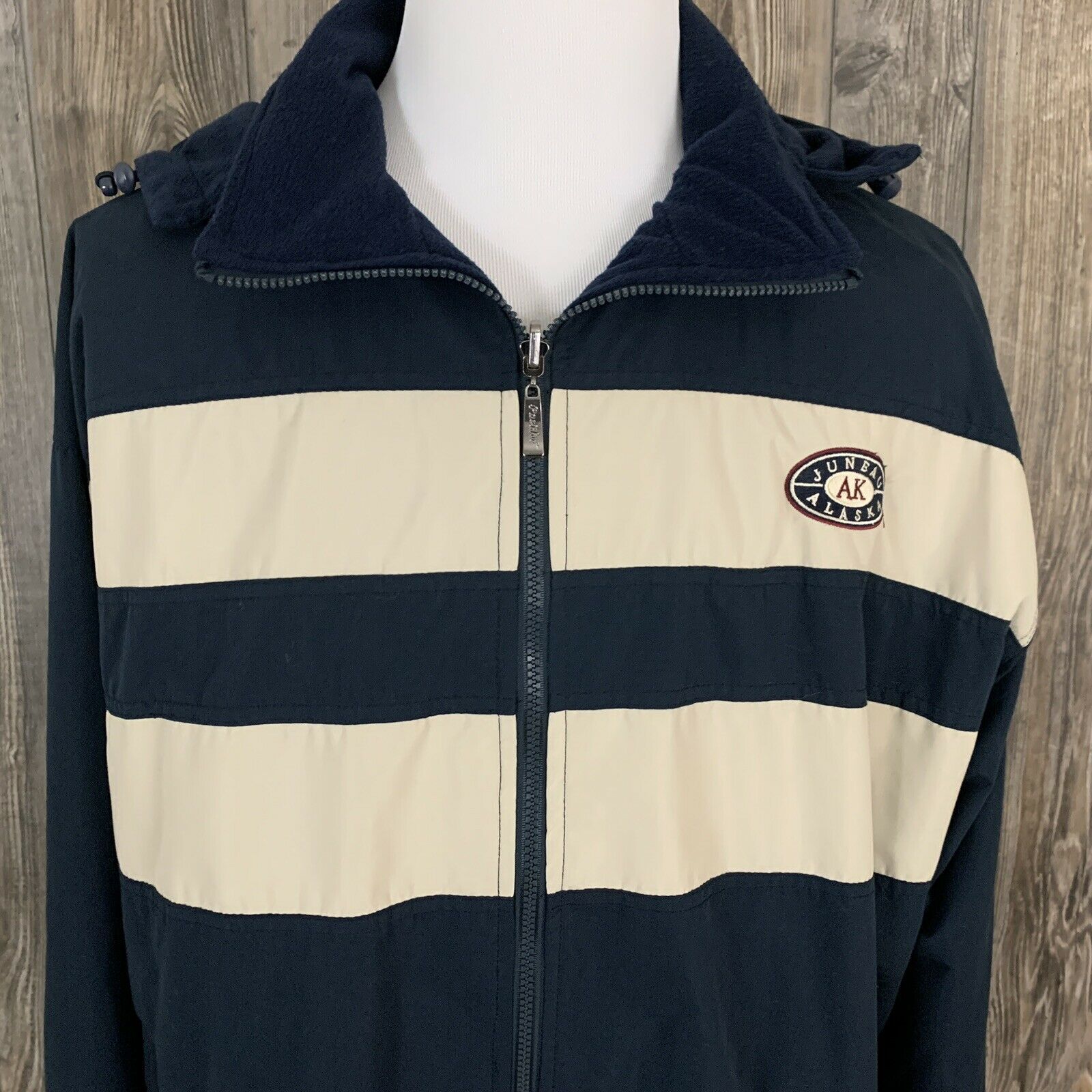 Juneau Alaska Winter Reversible Jacket/Fleece Blue/Beige Embroidered