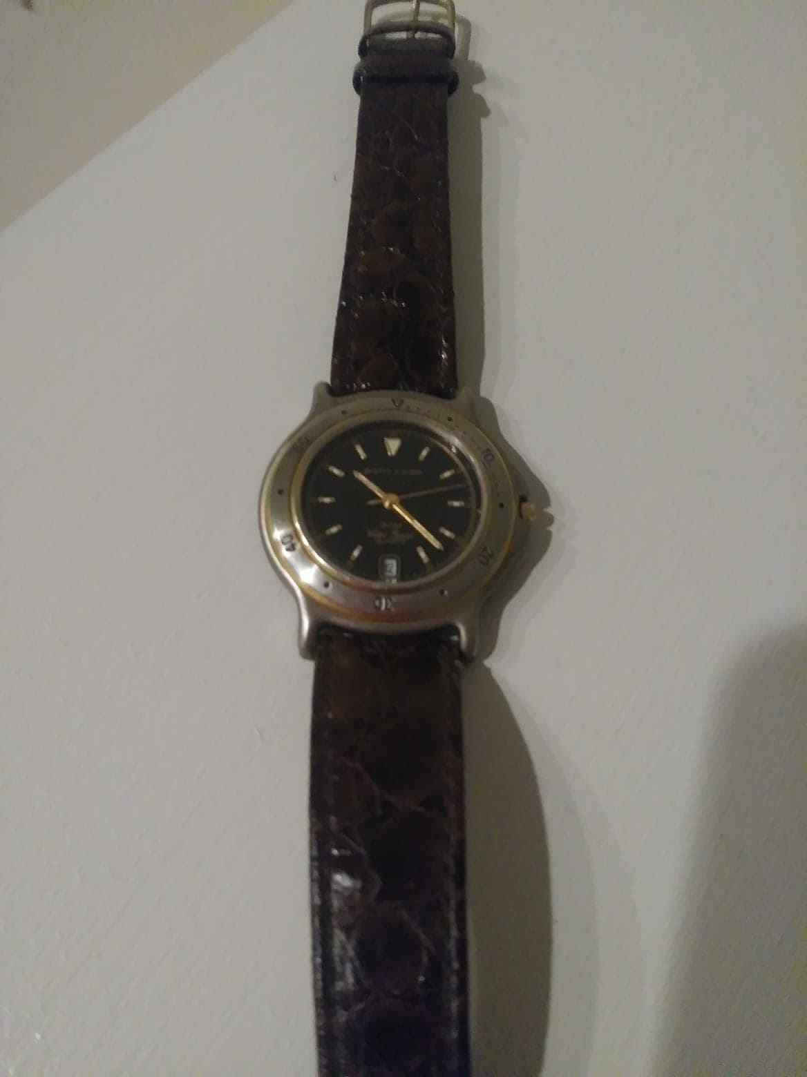 branded bracelet watch for girl