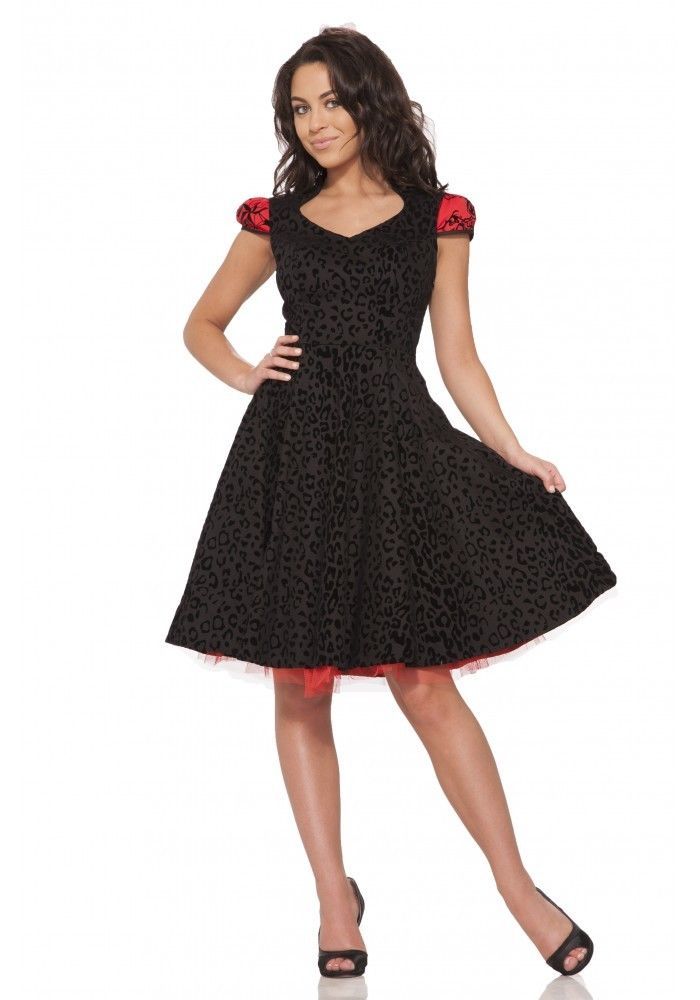 goth 50s style