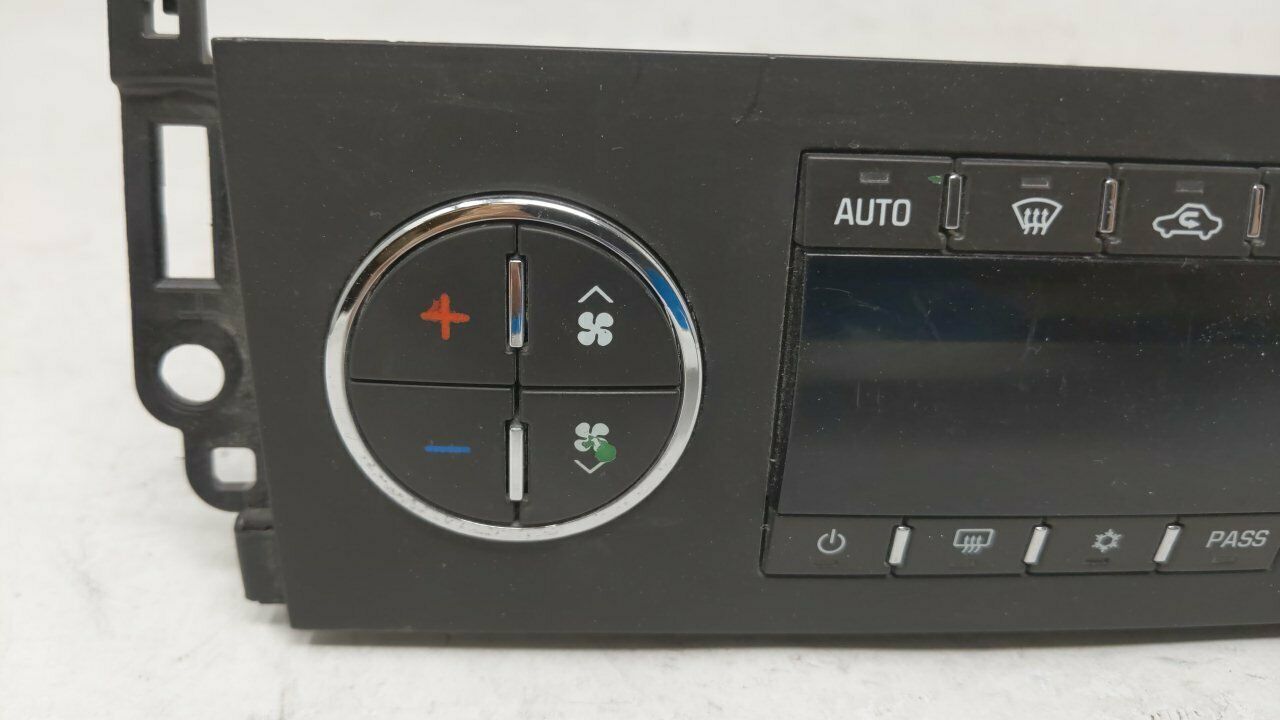 Chevrolet Avalanche 1500 Ac Heater Climate Control 20921711 50124 A/C